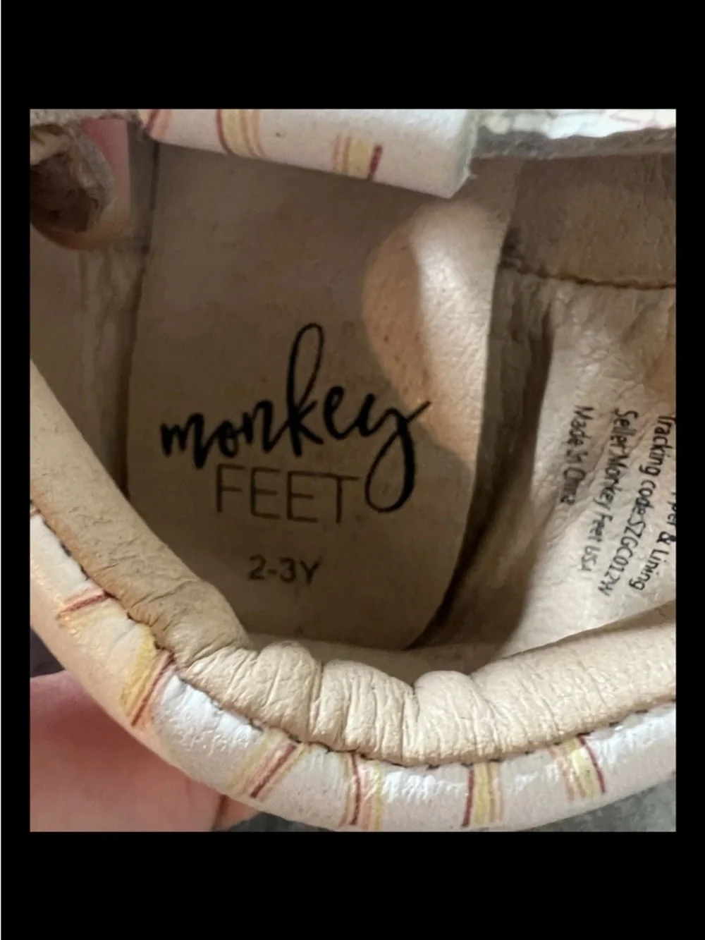 Monkey Feet Buckle Moccasin Leather Shoes Girls 2-3Y White Tan Rainbows Neutral